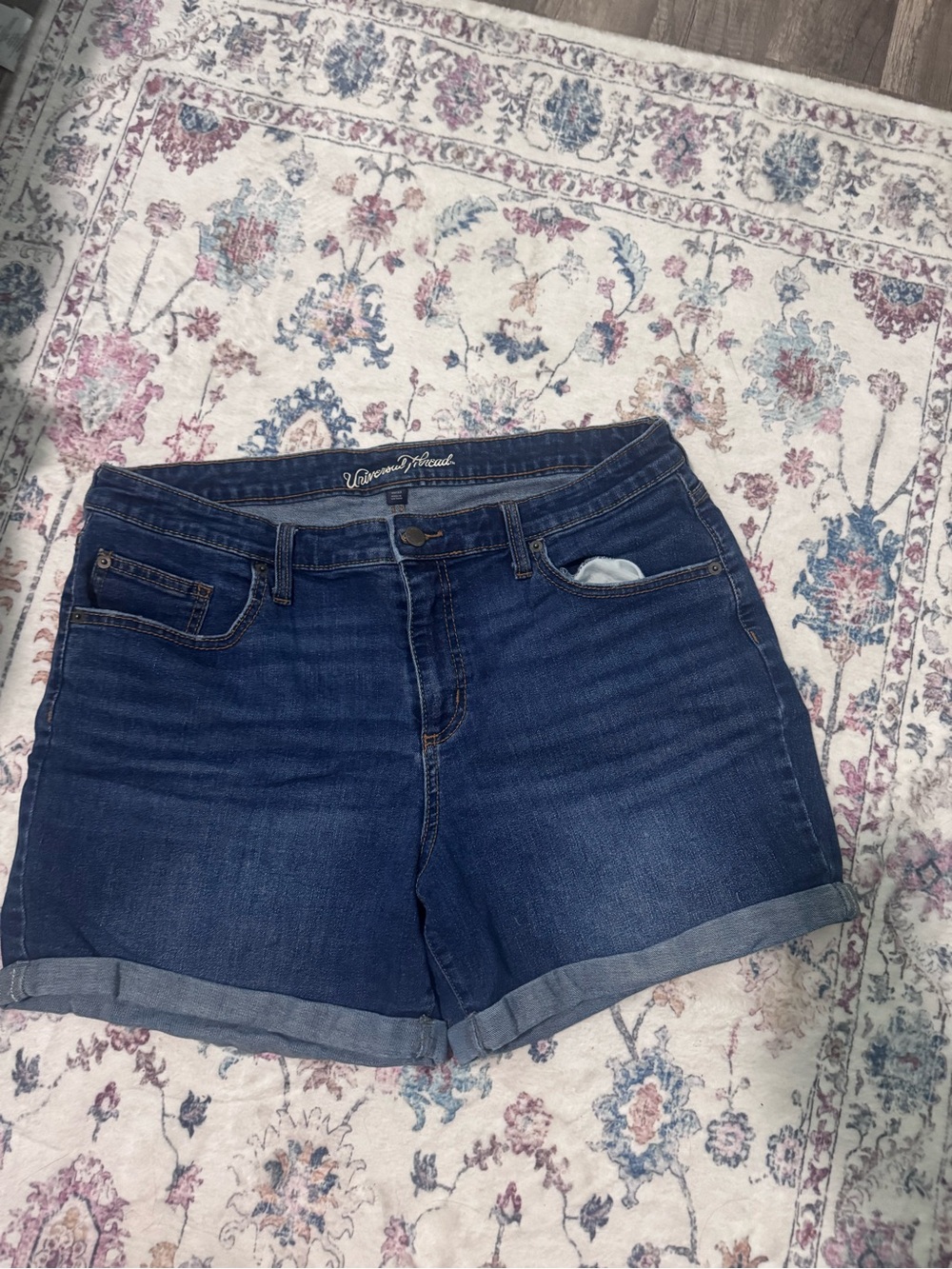 Universal Thread Dark Blue Rolled-Hem Denim Shorts